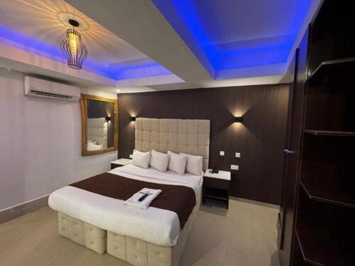 Presken Hotels Alade Avenue Ikeja Bagian luar foto