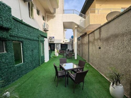 Presken Hotels Alade Avenue Ikeja Bagian luar foto